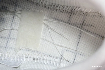 Hyperoad JORDAN “UNC” WHITE RETRO AIR 3 1019